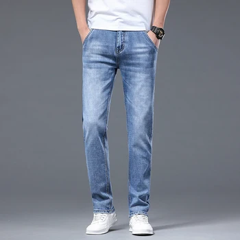 2022 İlkbahar Yaz erkek Düzenli Fit İnce Açık Mavi Kot Yeni Moda Rahat Pamuklu Streç pantolon Denim Pantolon Erkek Marka