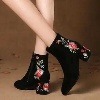 Sonbahar kış Pop buzlu kısa çizmeler kaba topuk kaşmir kadın ayakkabısı ulusal rüzgar yumuşak tabanlı nakış topuk cottonty789