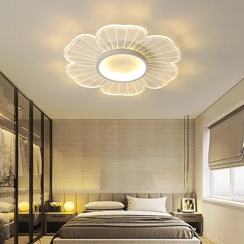 Iskandinav Modern LED Tavan Lambası Yaratıcı Kişilik Oturma Odası Çiçek Akrilik Yatak Odası Çalışma Odası Sıcak Lambalar