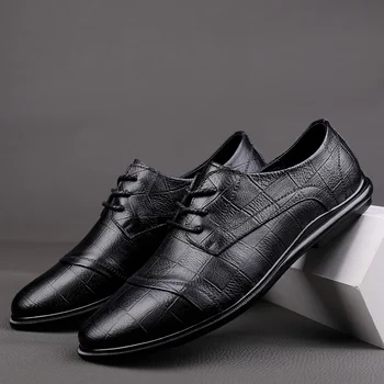 Yeni Erkek Moda Oxford Ayakkabı İlkbahar Sonbahar İş Elbise Ayakkabı Nefes erkek El Yapımı Resmi Trend Hakiki deri ayakkabı Adam